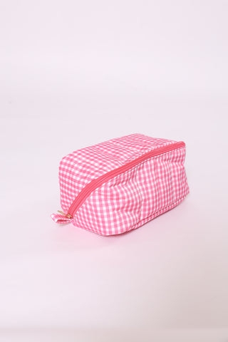 Hot pink gingham glam travel bag with zip closure – girly and fun.