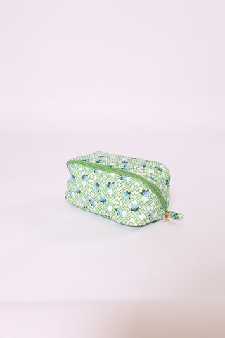 Hydrangea bloom print glam bag – stylish organizer for Spring 2026