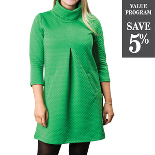 Green quilted dress with pockets