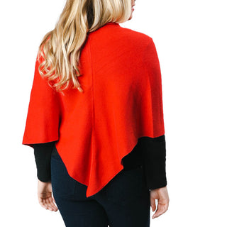 Red keyhole wrap with red faux fur pull through from the back