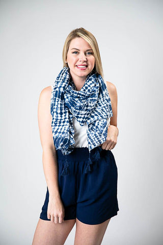 Lucy Scarf